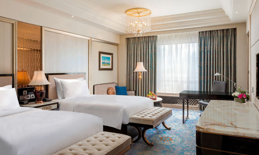 拉萨圣地天堂洲际大饭店